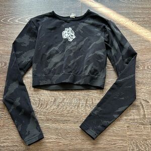 Black Camouflage Long Sleeve Crop Top